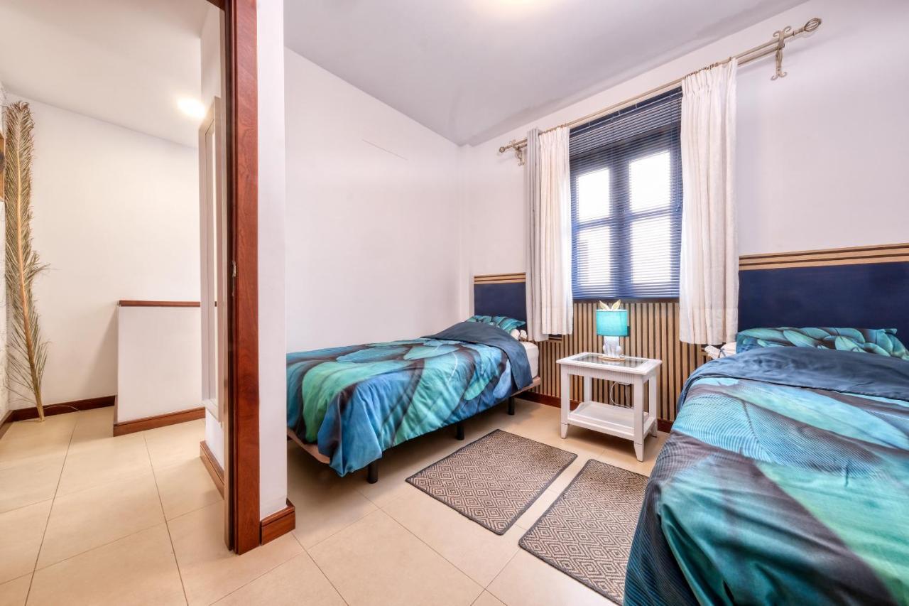 Casa Bleu 2 Floors ,2 Bedrooms ,Equipped Kitchen ,Balcony ,Terrace And Grill Puerto Calero Exterior photo