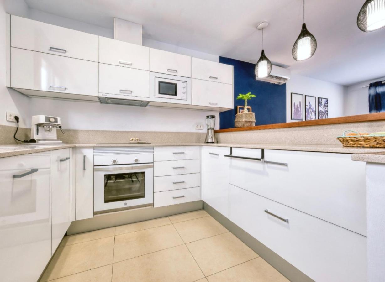 Casa Bleu 2 Floors ,2 Bedrooms ,Equipped Kitchen ,Balcony ,Terrace And Grill Puerto Calero Exterior photo